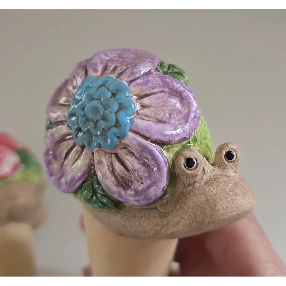 Creative Co-op Terracotta Self-watering Plant Spikes 2 Turtle‎ Snail Flowers New